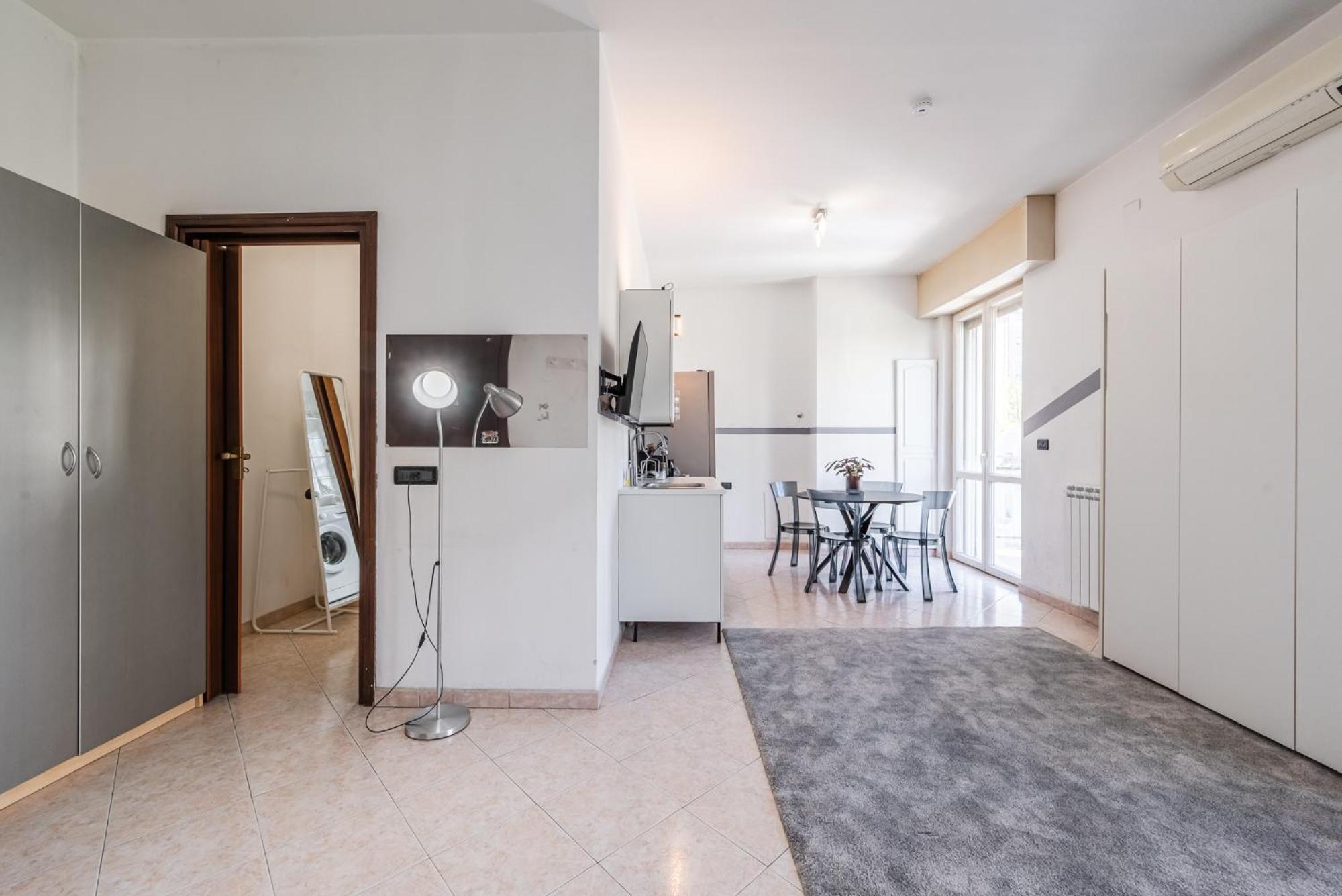 Roma 23, Smartstay Rozzano Εξωτερικό φωτογραφία